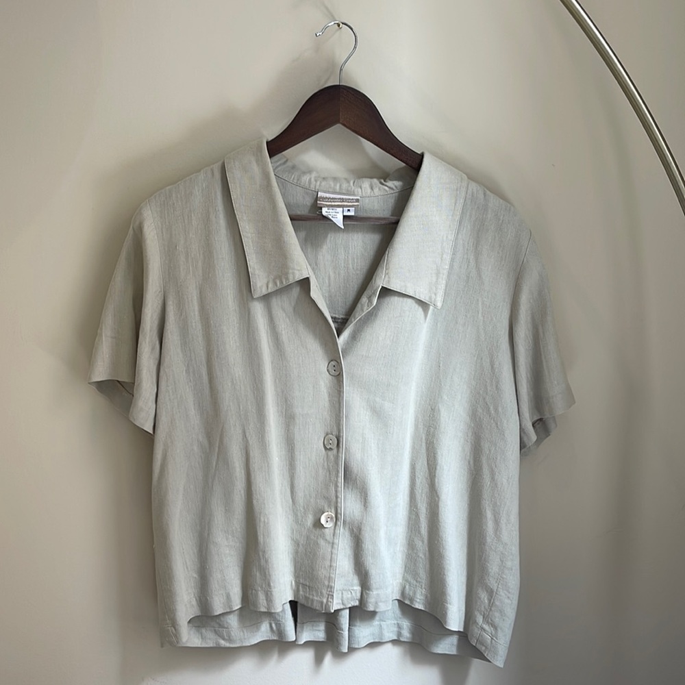 Coldwater Creek - women’s linen blend shirt sleeve button down top - Size: M